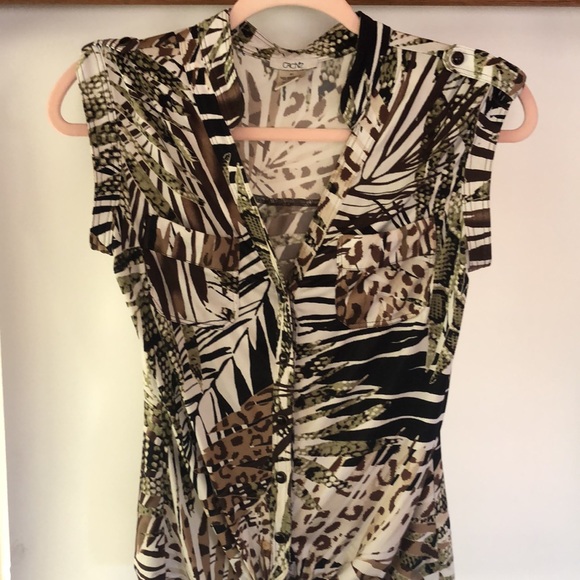 Cache’ jungle print top - Picture 3 of 12